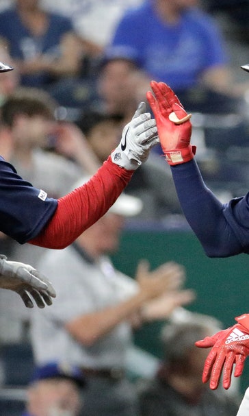 Núñez hits 3-run shot to send Red Sox past Royals, 8-3